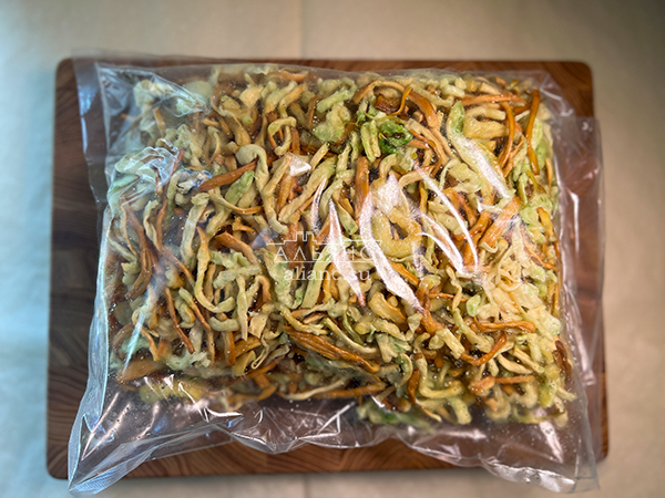 Нитка ЖАРЕНАЯ "Васаби" Oktobersnack 1 кг (сырный продукт) в Перми